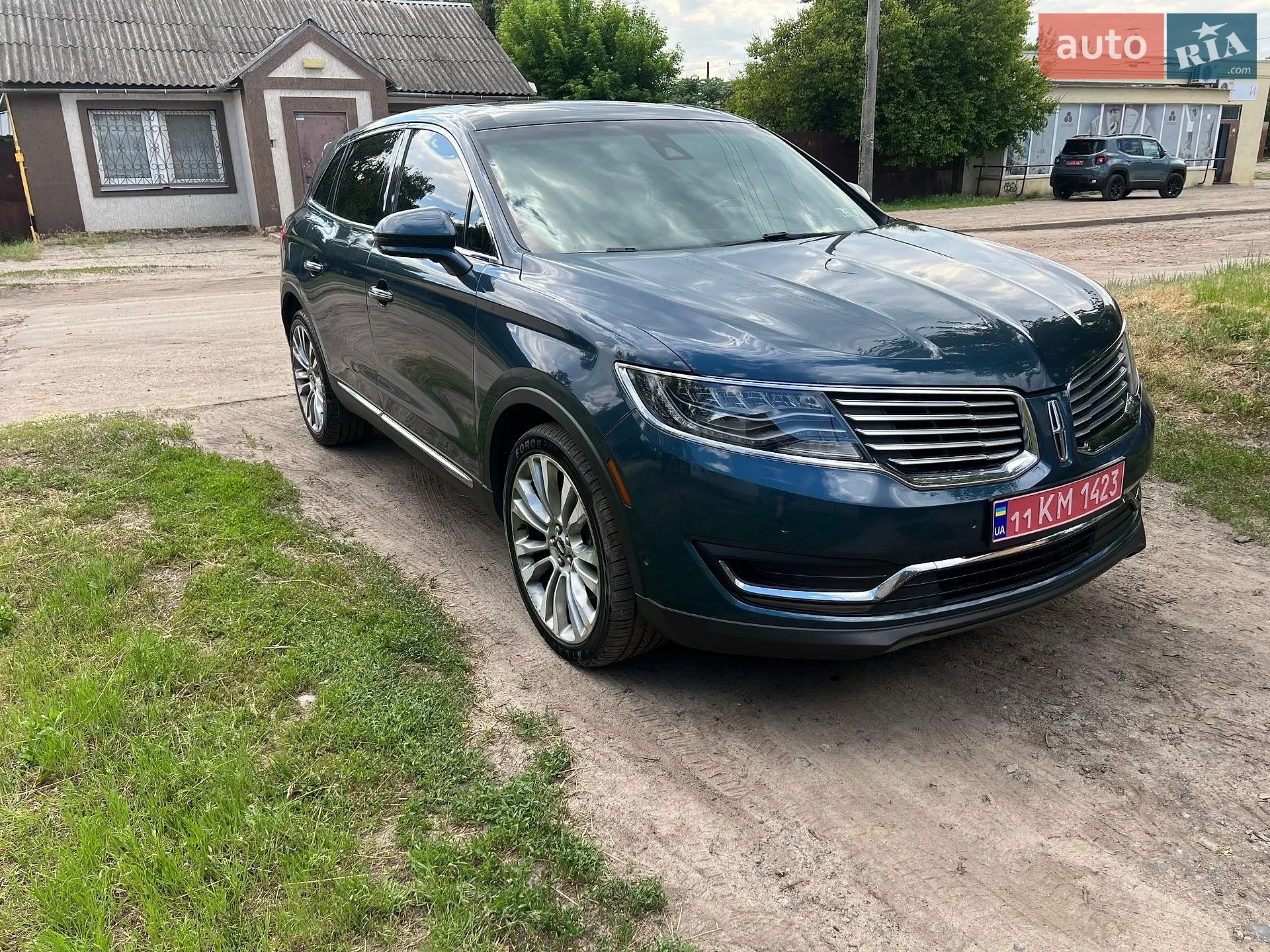 2016 Lincoln MKX - мініатюра 2