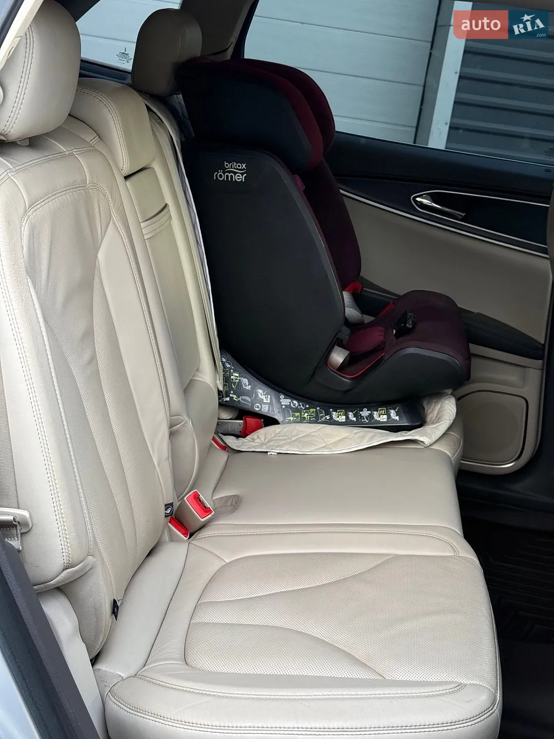 2016 Lincoln MKX - мініатюра 24