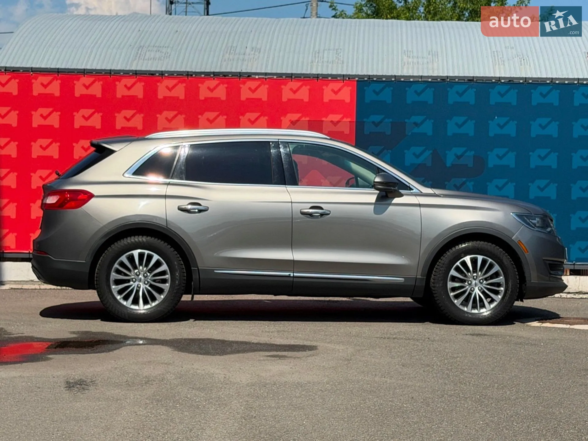 2015 Lincoln MKX - мініатюра 36