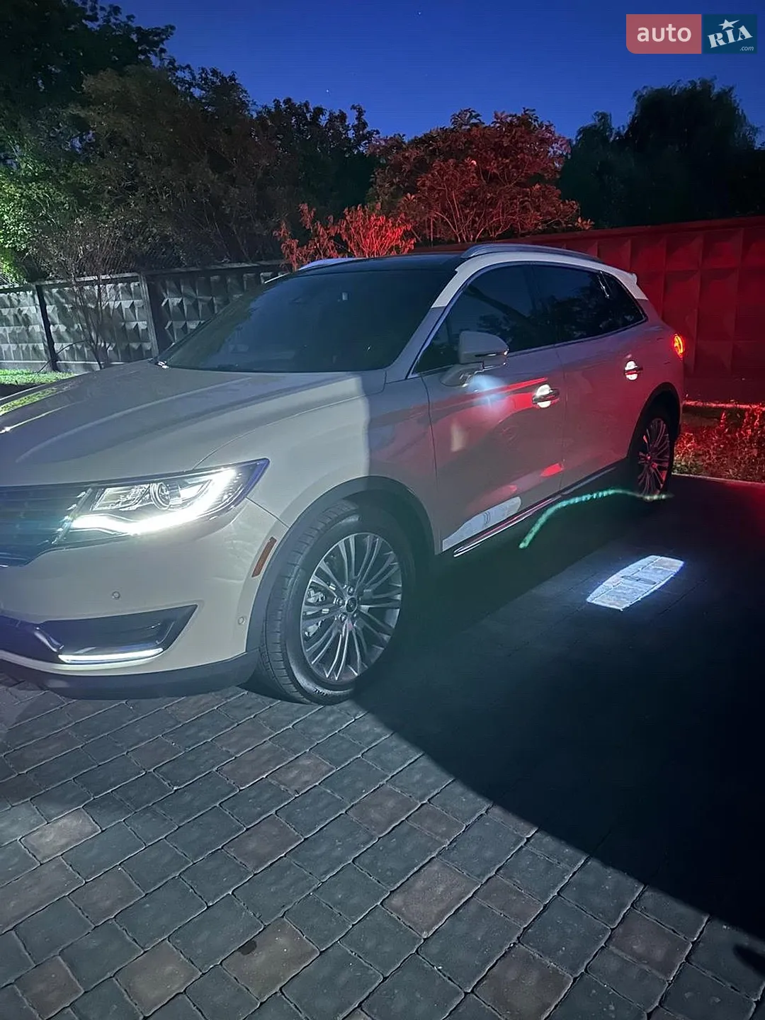 2016 Lincoln MKX - мініатюра 6