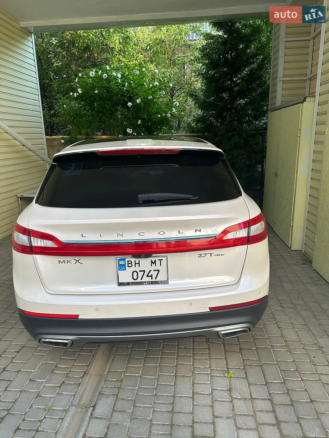 2017 Lincoln MKX - мініатюра 2