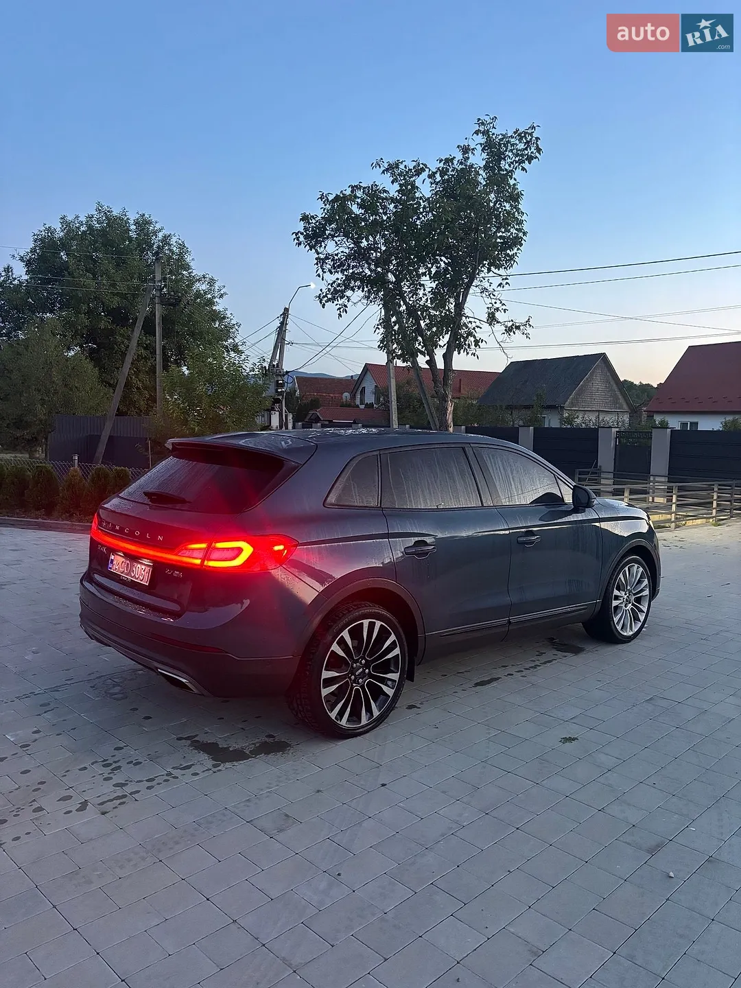 2016 Lincoln MKX - мініатюра 24