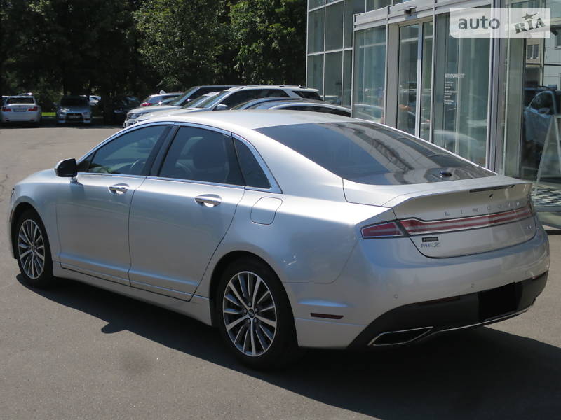 Седан Lincoln MKZ 2017 в Києві