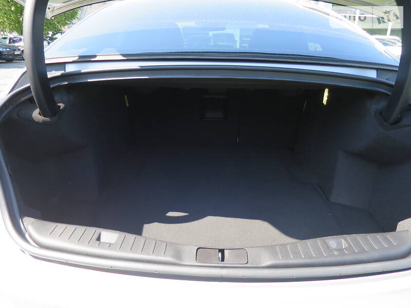 Седан Lincoln MKZ 2017 в Києві