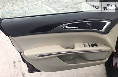 Седан Lincoln MKZ 2013 в 