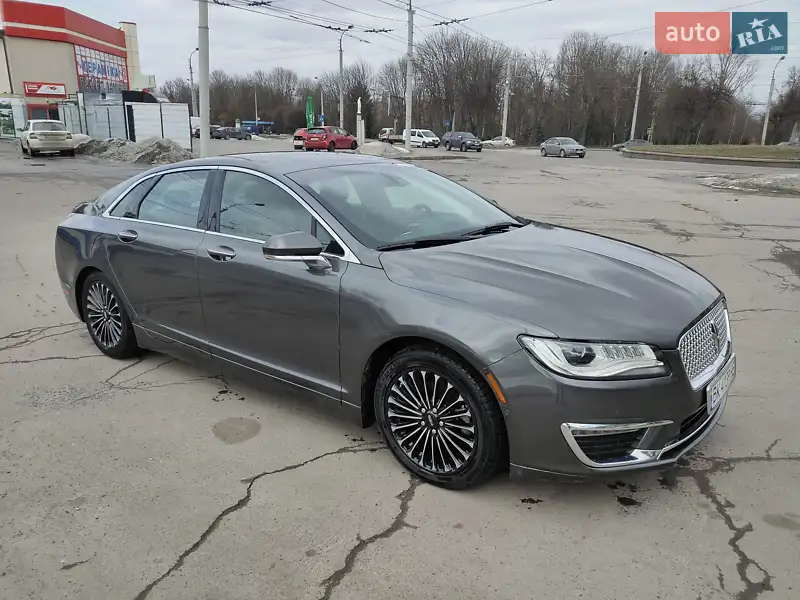 Lincoln MKZ