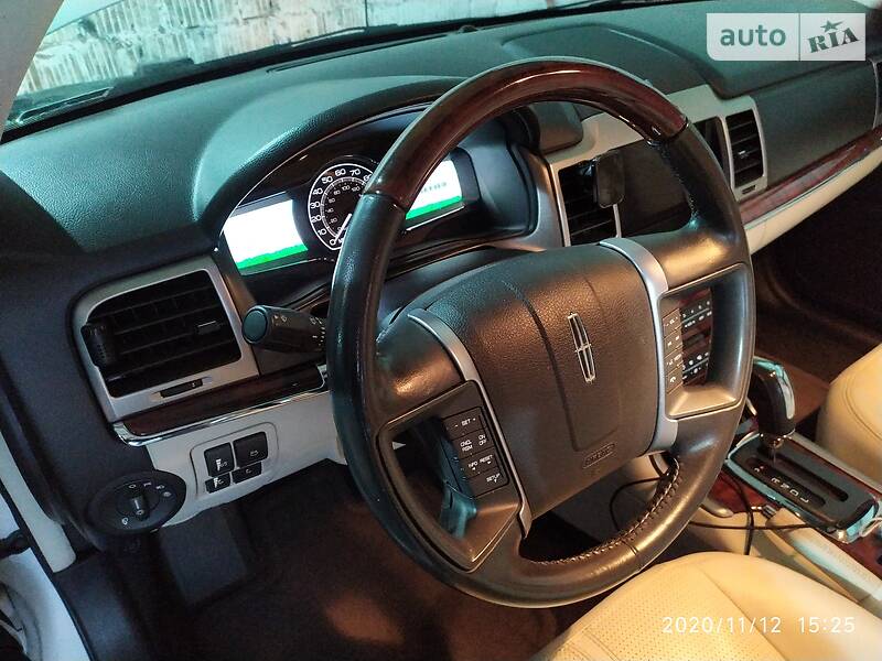 Седан Lincoln MKZ 2011 в Киеве