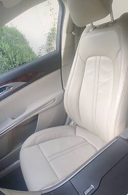 Седан Lincoln MKZ 2013 в 