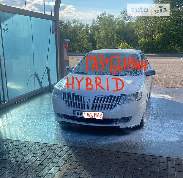 Седан Lincoln MKZ 2011 в Киеве