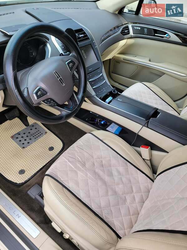 Седан Lincoln MKZ 2015 в Києві
