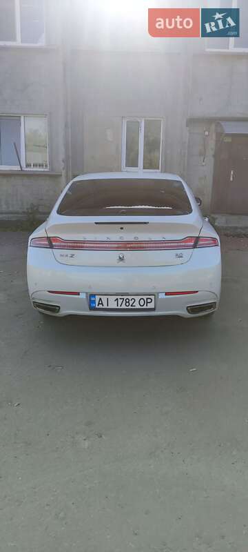 Седан Lincoln MKZ 2015 в Ніжині