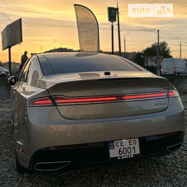 Седан Lincoln MKZ 2017 в Черновцах