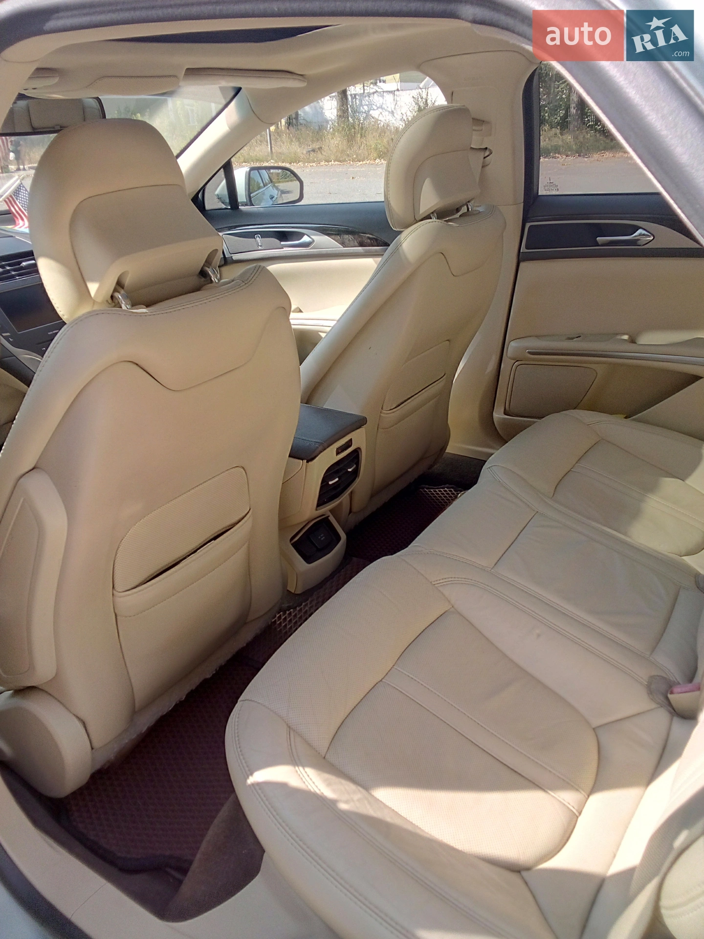 2013 Lincoln MKZ - мініатюра 3