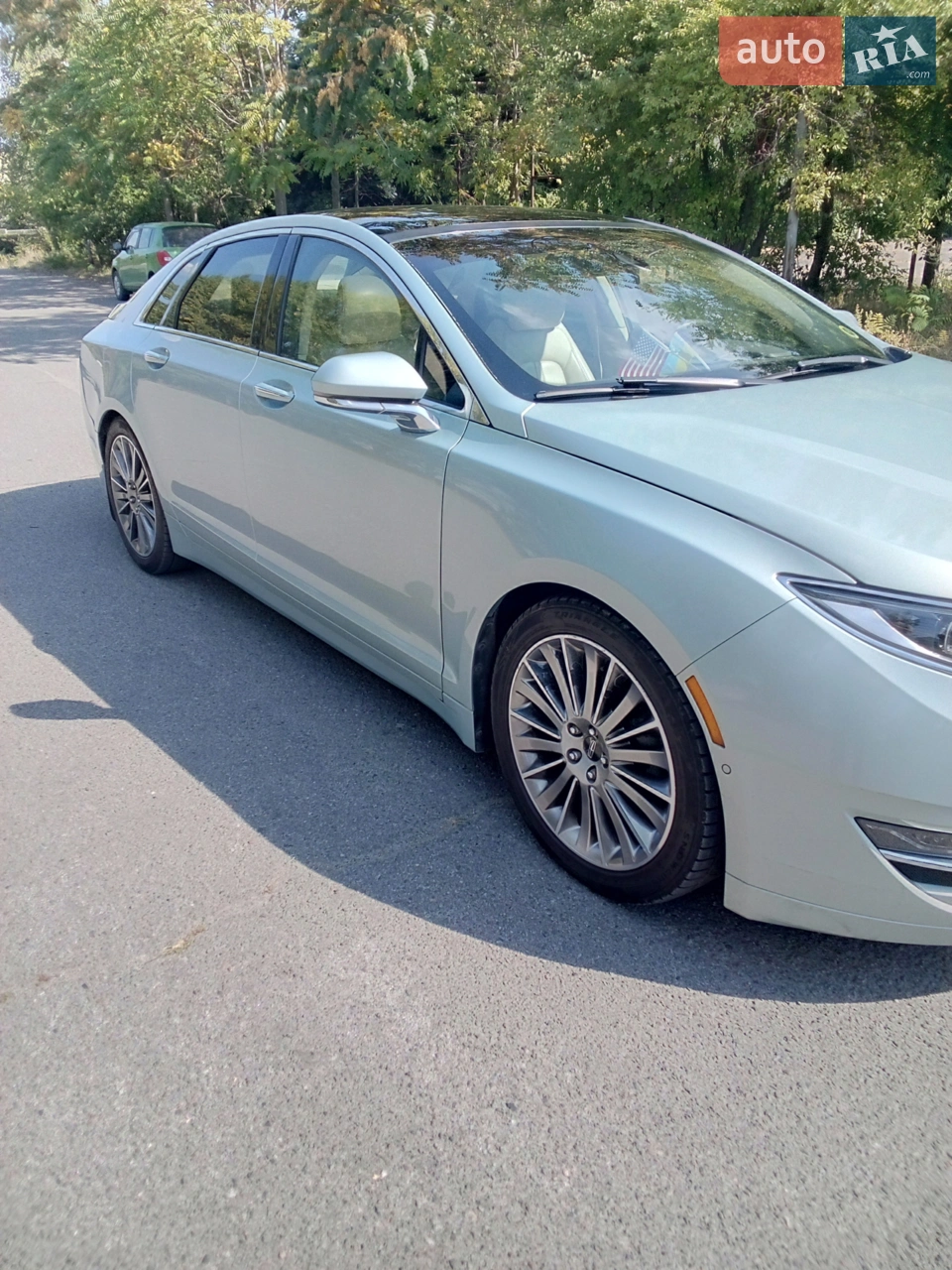 2013 Lincoln MKZ - мініатюра 24