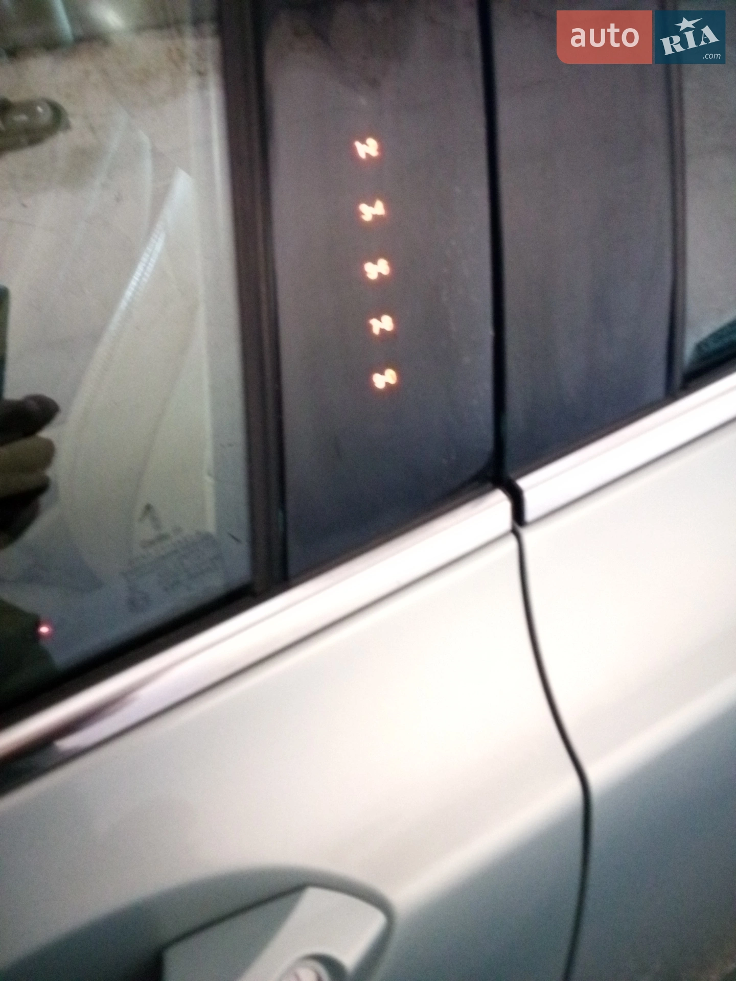 2013 Lincoln MKZ - мініатюра 8