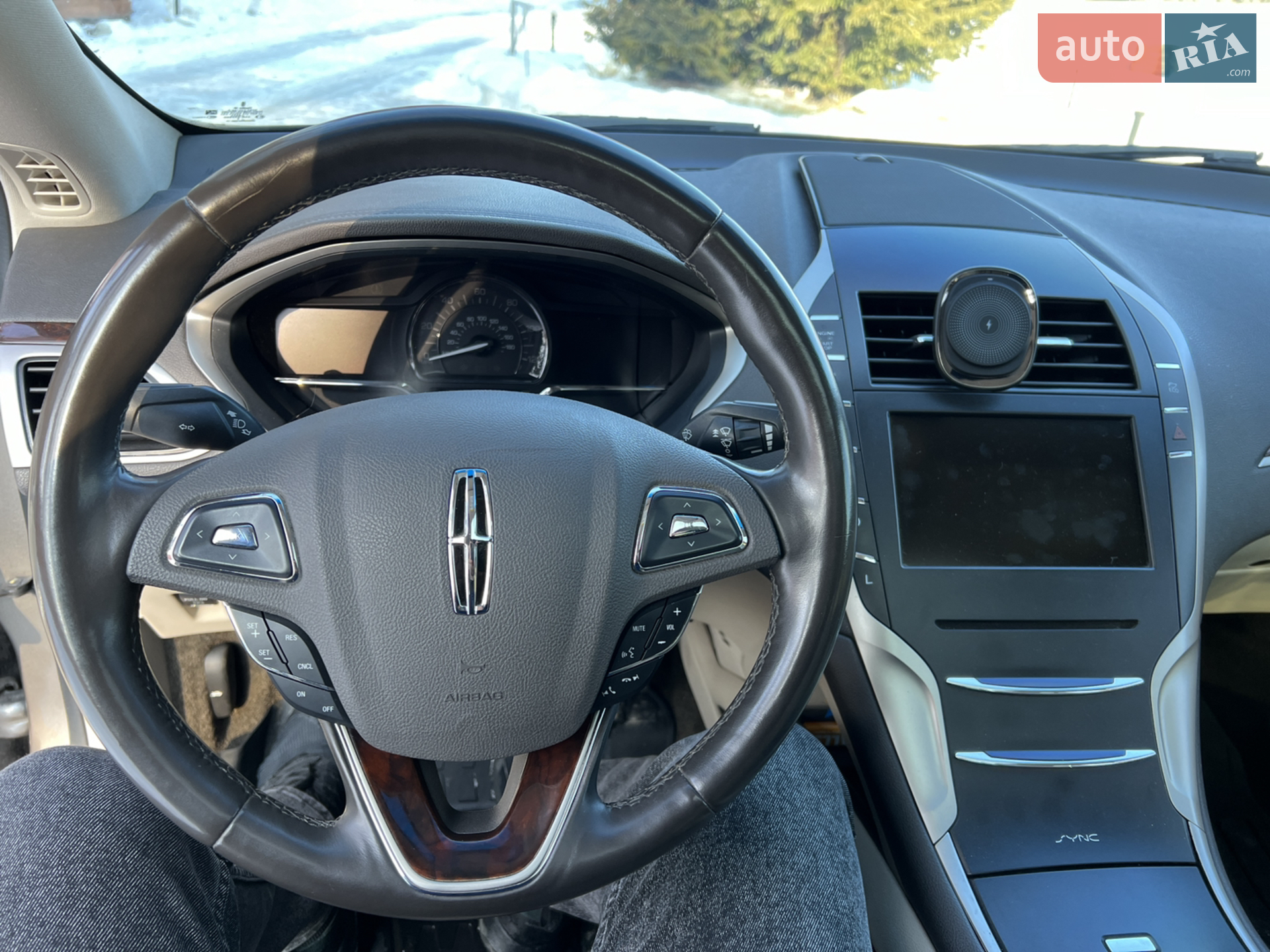 2016 Lincoln MKZ - мініатюра 37