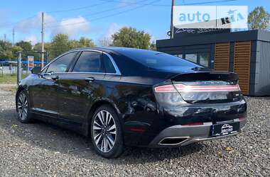 Седан Lincoln MKZ 2017 в Львове