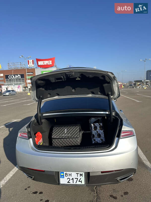 Седан Lincoln MKZ 2014 в Одессе