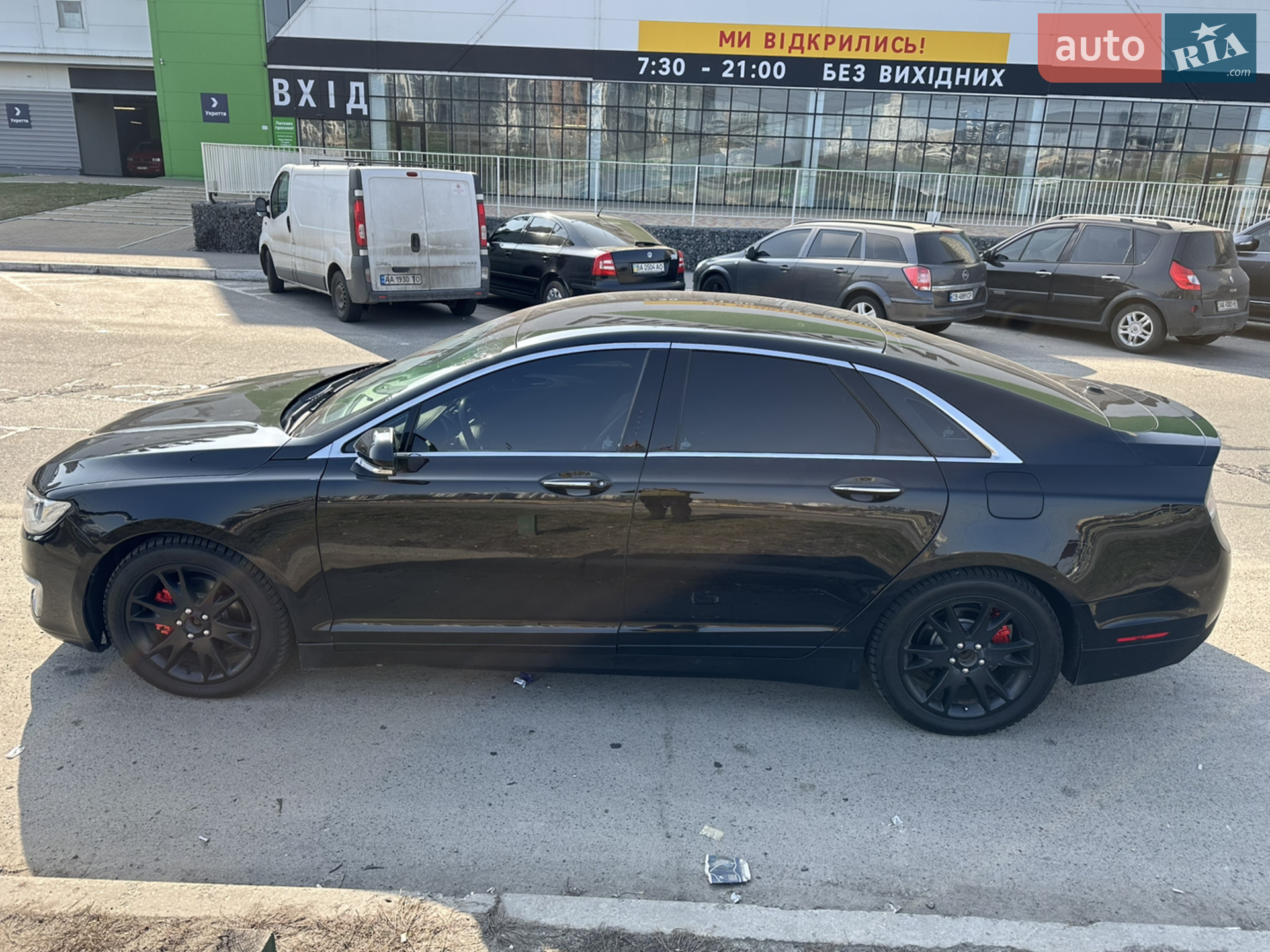 2017 Lincoln MKZ - мініатюра 2