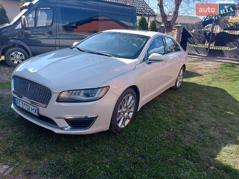 Lincoln MKZ 2015