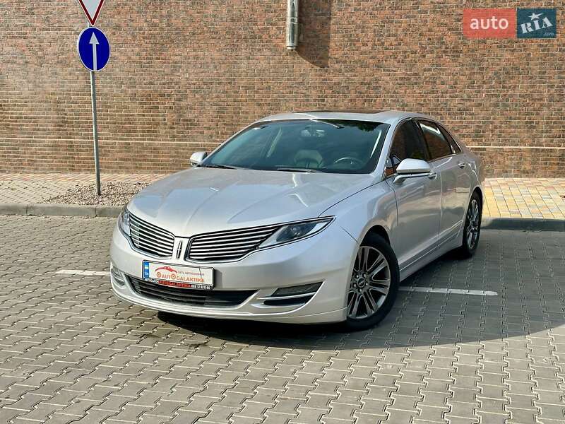 Lincoln MKZ 2015