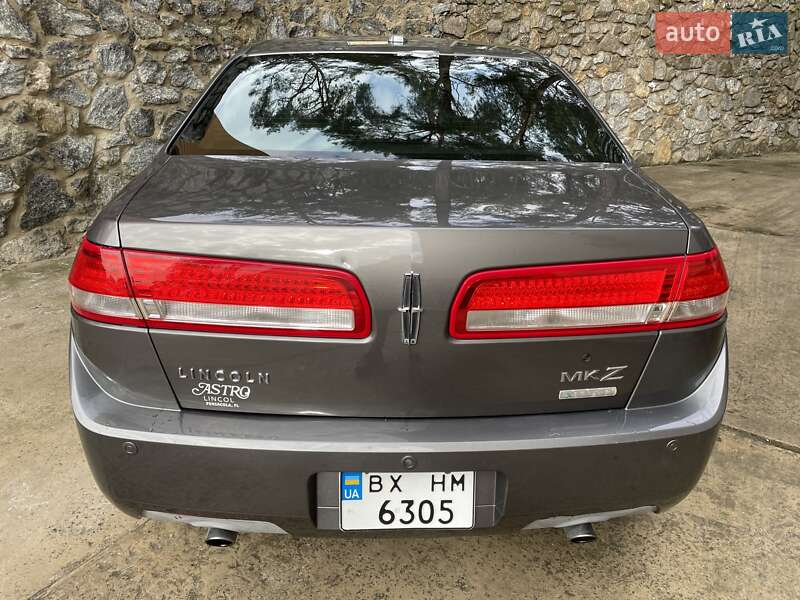 Седан Lincoln MKZ 2011 в Ровно