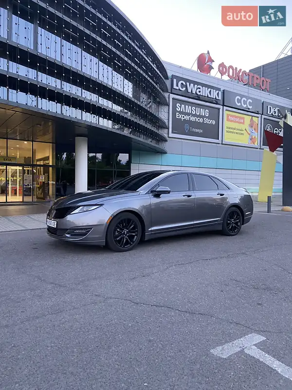 Lincoln MKZ