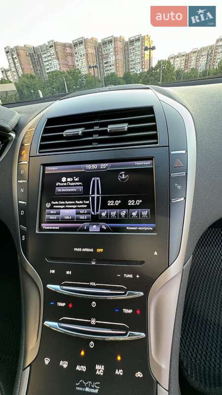 Седан Lincoln MKZ 2013 в Дніпрі