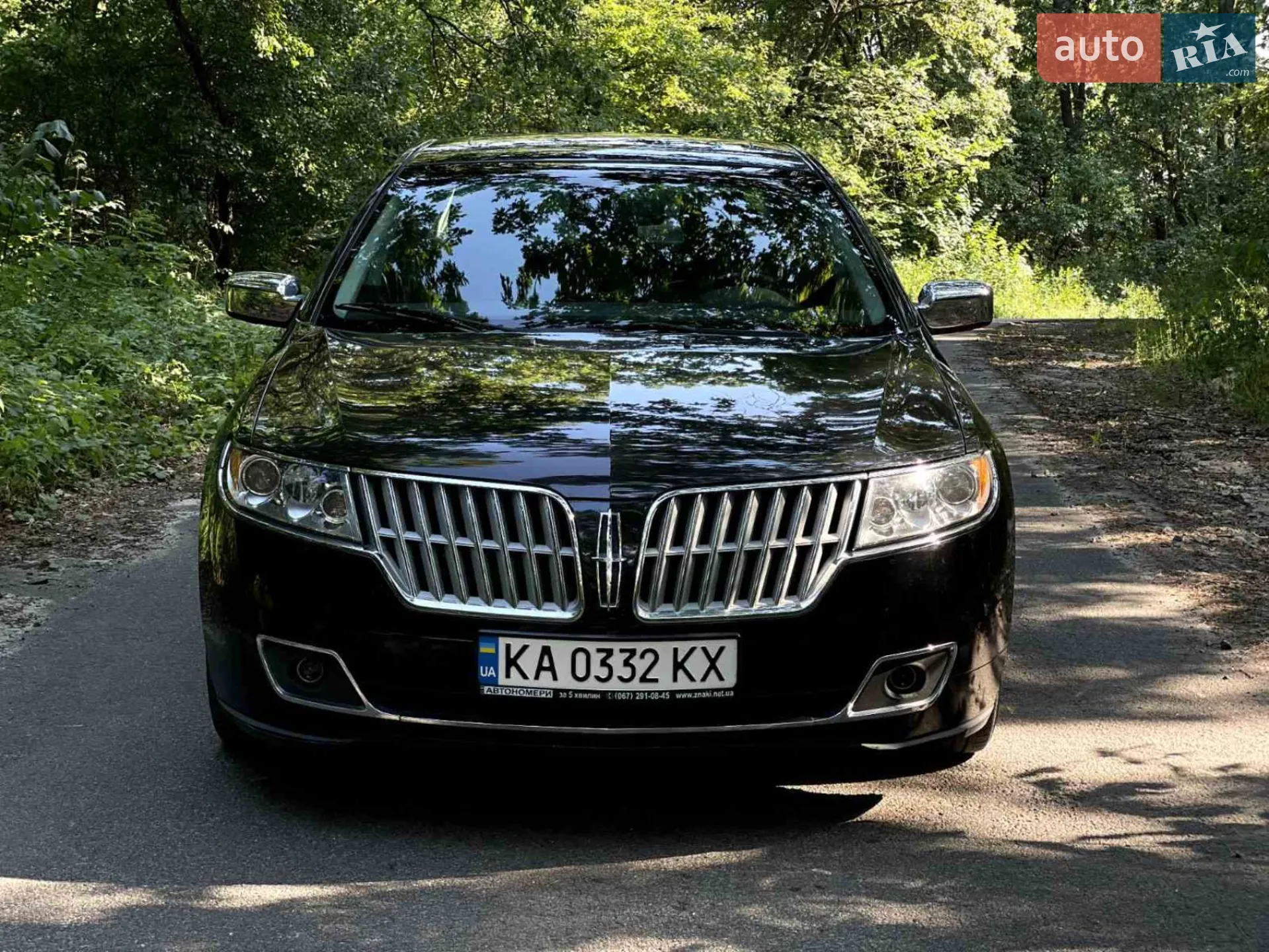 2011 Lincoln MKZ - мініатюра 2