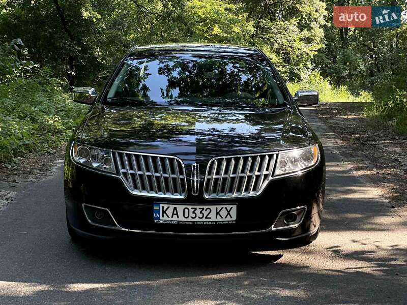 Седан Lincoln MKZ 2011 в Києві