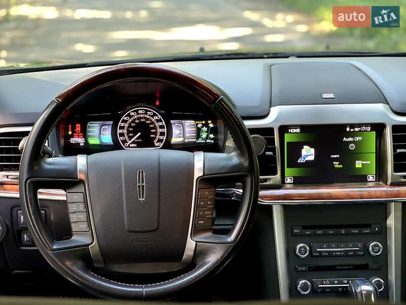 Седан Lincoln MKZ 2011 в Києві