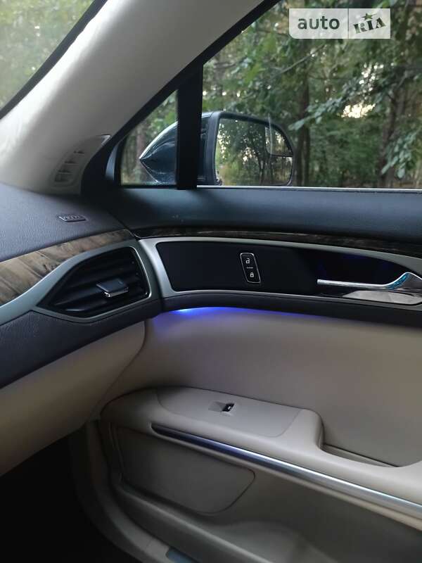 Седан Lincoln MKZ 2014 в Сумах