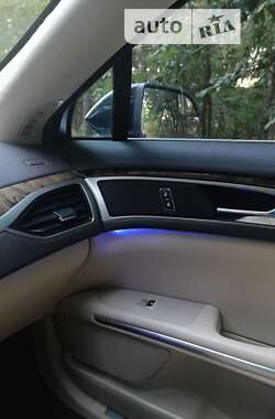 Седан Lincoln MKZ 2014 в Сумах