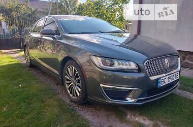 Седан Lincoln MKZ 2016 в Львове