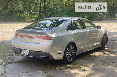 Седан Lincoln MKZ 2017 в 