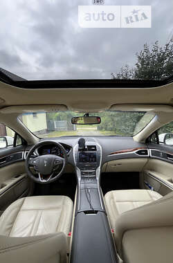 Седан Lincoln MKZ 2013 в Львове