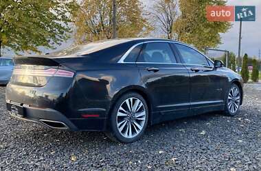 Седан Lincoln MKZ 2017 в 