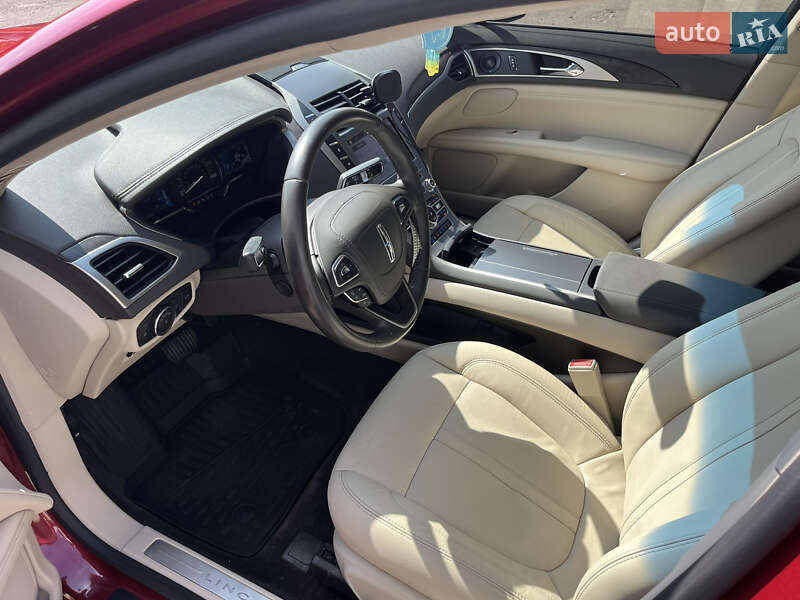Седан Lincoln MKZ 2016 в Харкові
