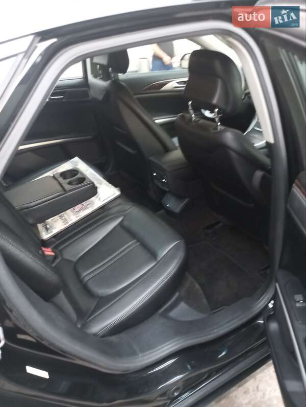 Седан Lincoln MKZ 2015 в Житомирі