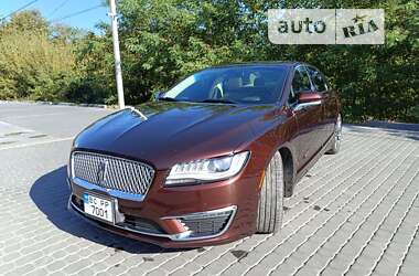 Седан Lincoln MKZ 2019 в Львові