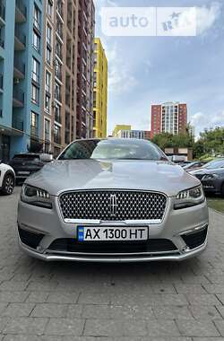 Седан Lincoln MKZ 2017 в Львові