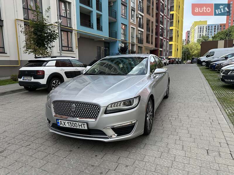 Седан Lincoln MKZ 2017 в Львове