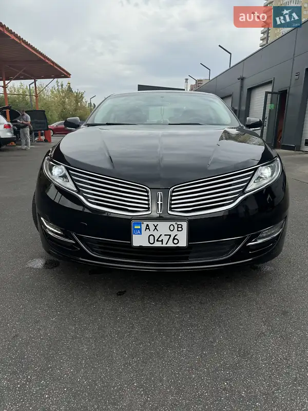 Lincoln MKZ