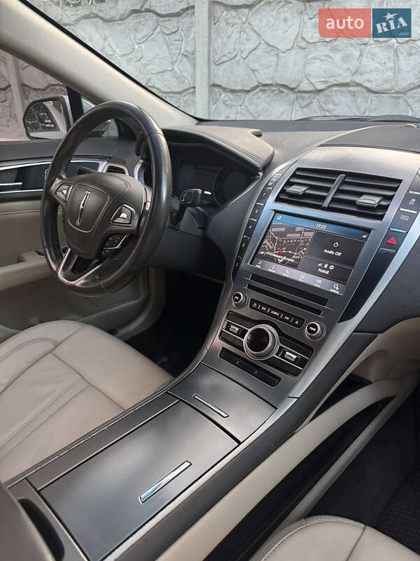 Седан Lincoln MKZ 2017 в Киеве фото 5 Седан Lincoln MKZ 2017 в Киеве