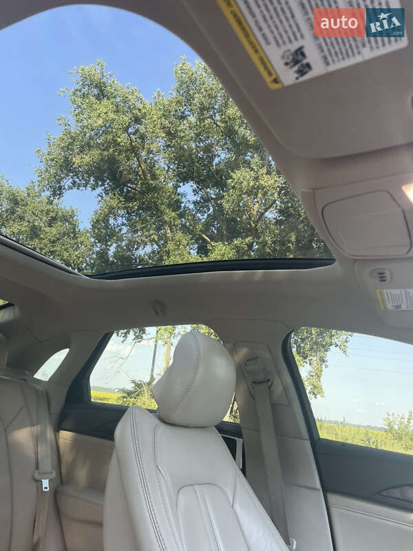 Седан Lincoln MKZ 2017 в Киеве фото 10 Седан Lincoln MKZ 2017 в Киеве