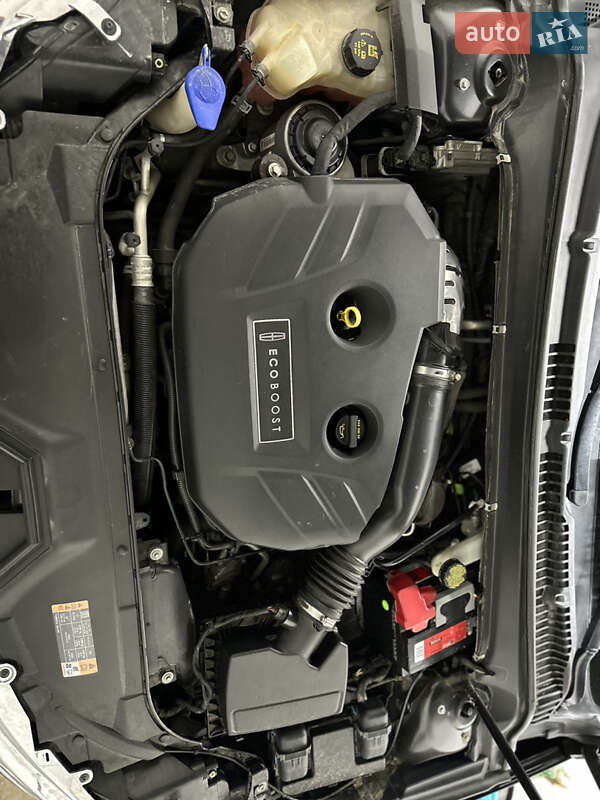 Седан Lincoln MKZ 2014 в Виннице