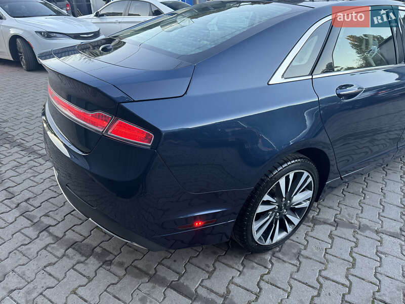 Седан Lincoln MKZ 2016 в Киеве