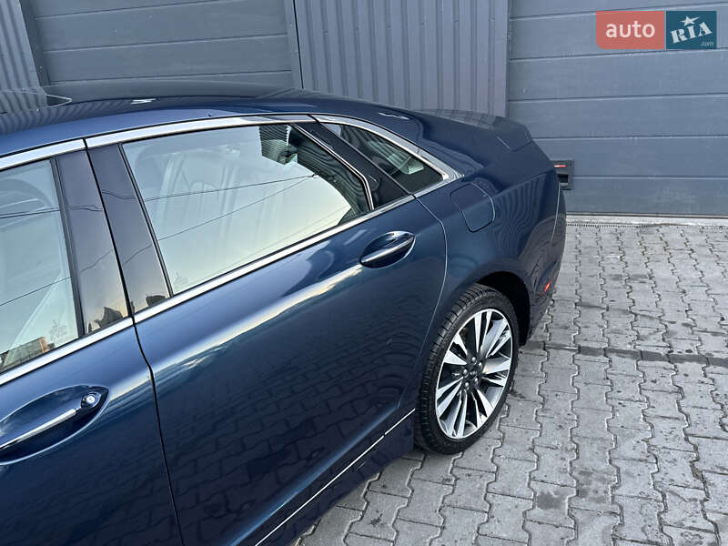 Седан Lincoln MKZ 2016 в Киеве