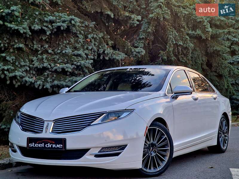 Lincoln MKZ 2015