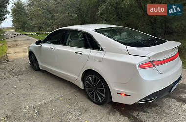 Седан Lincoln MKZ 2016 в 